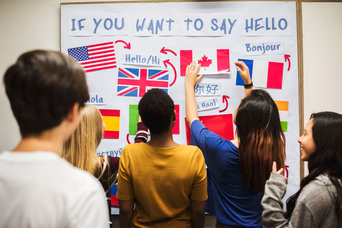 Escuela de idiomas if you want to say hello